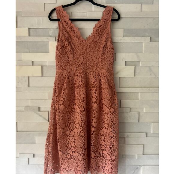 ASTR the LABEL Petal Pink Crochet Lace Sleeveless V Neck/Back Midi Dress L - Picture 3 of 6